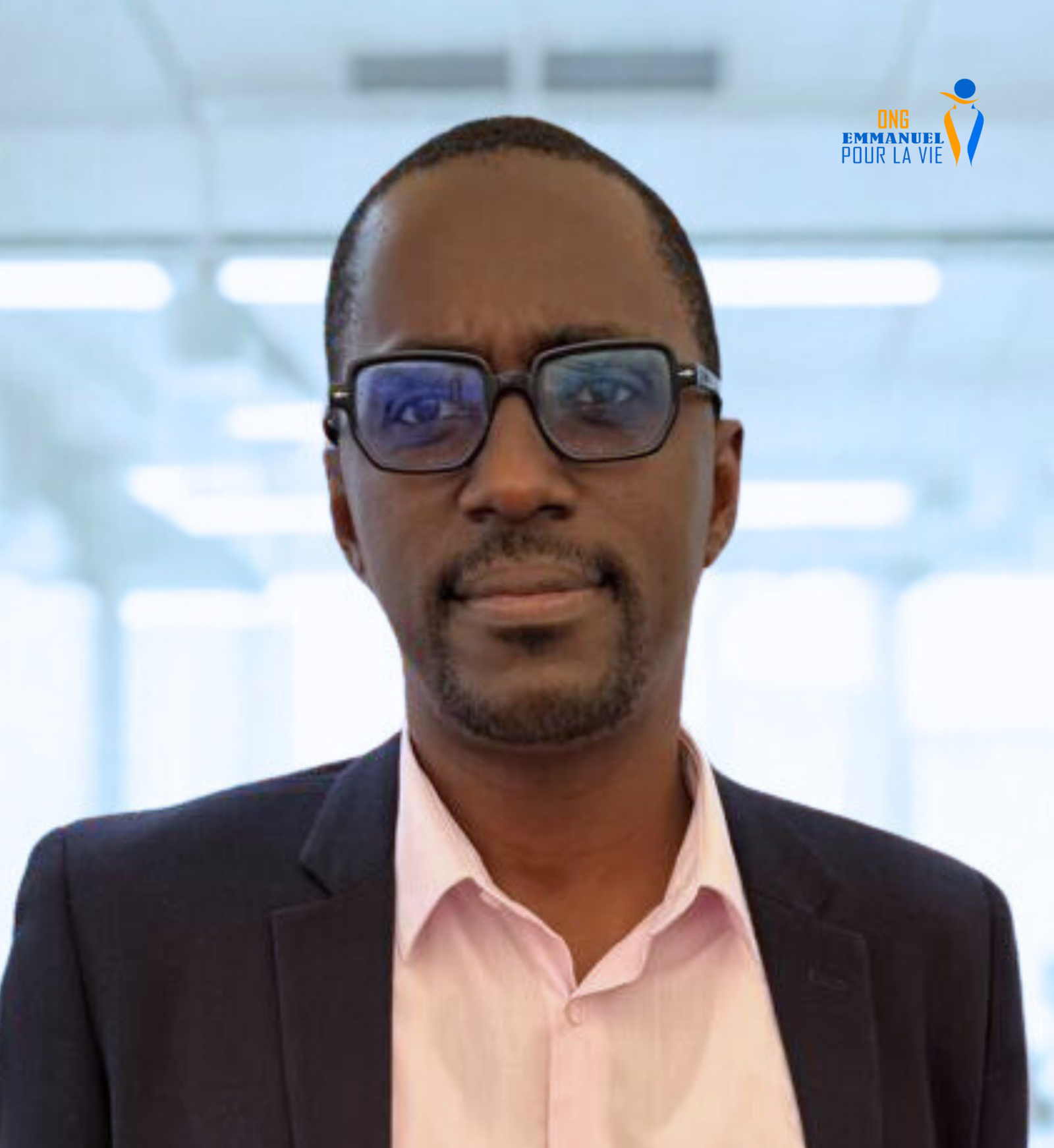 Dr Koffi